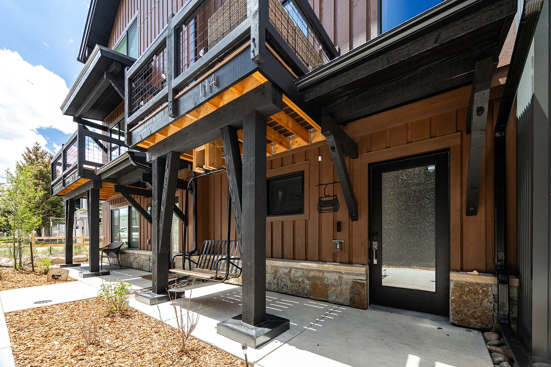 Exterior of the Après Haus townhome in the Arrowleaf community in Silverthorne